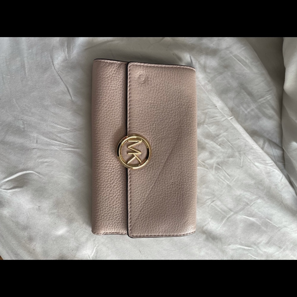 Wallet - image 1